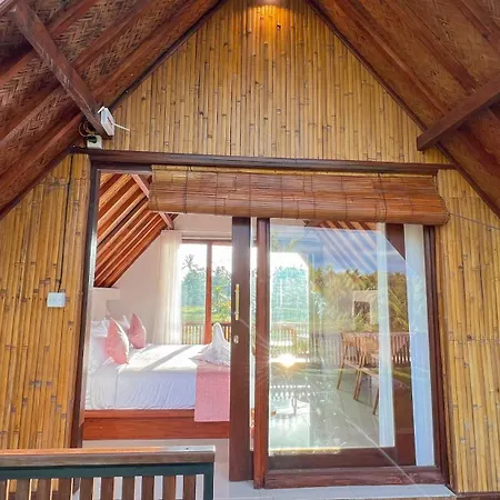 Lila Sari Guest House With Breakfast